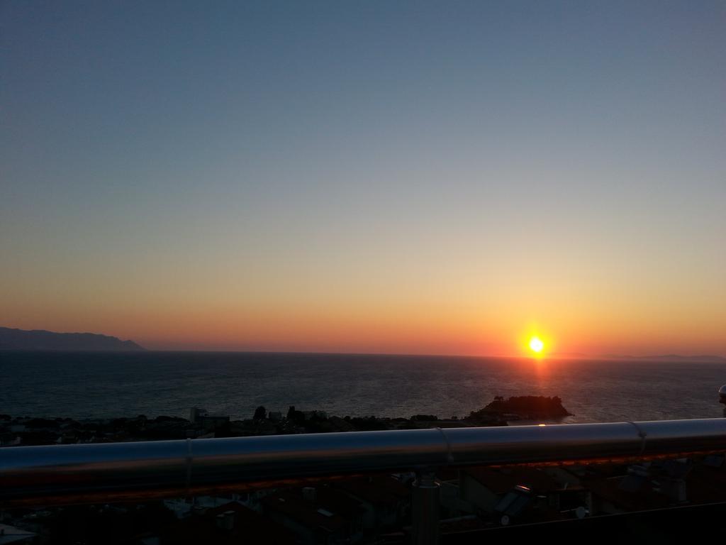 Baris Suite Hotel Kusadası Eksteriør billede