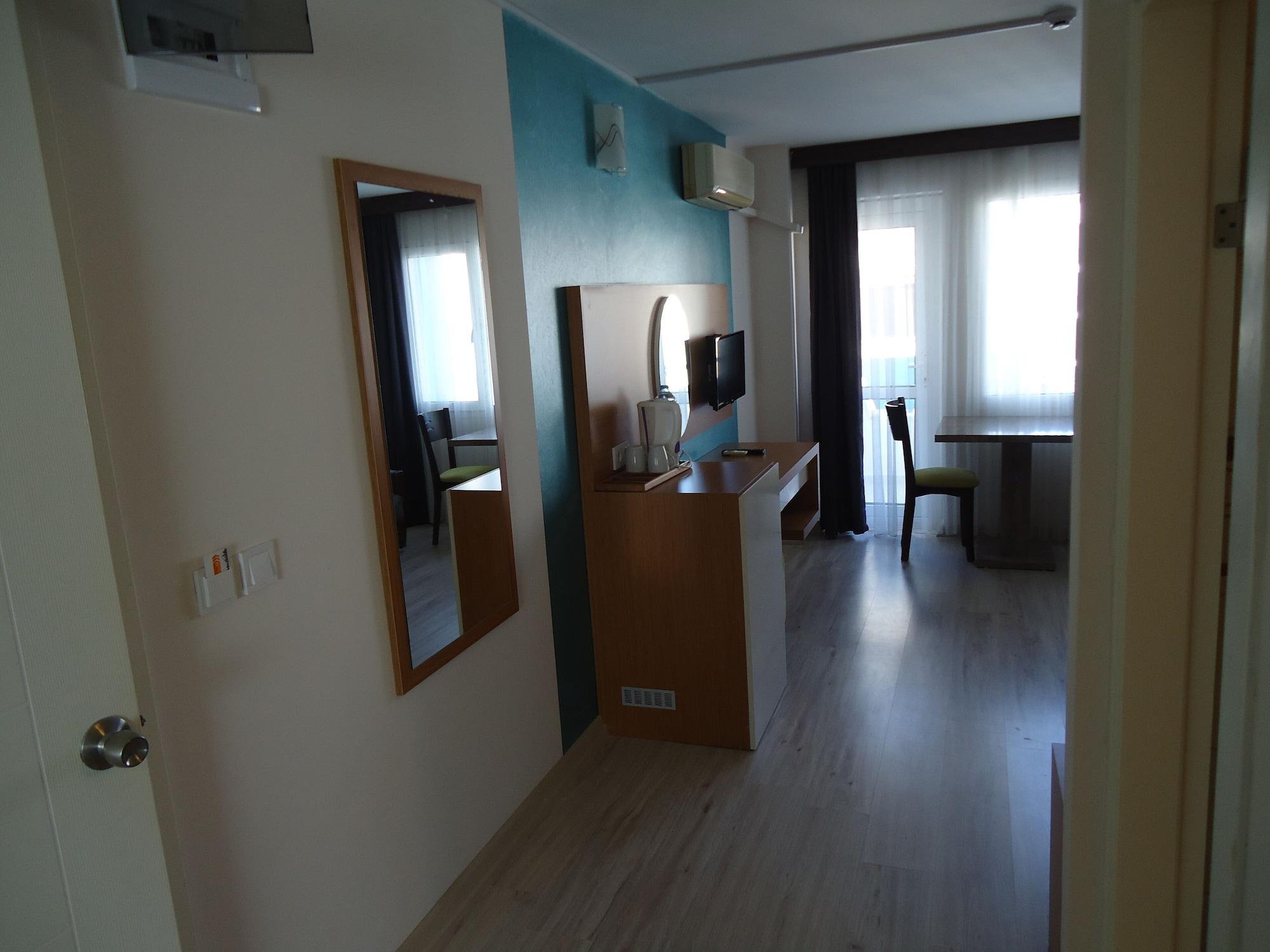 Baris Suite Hotel Kusadası Eksteriør billede