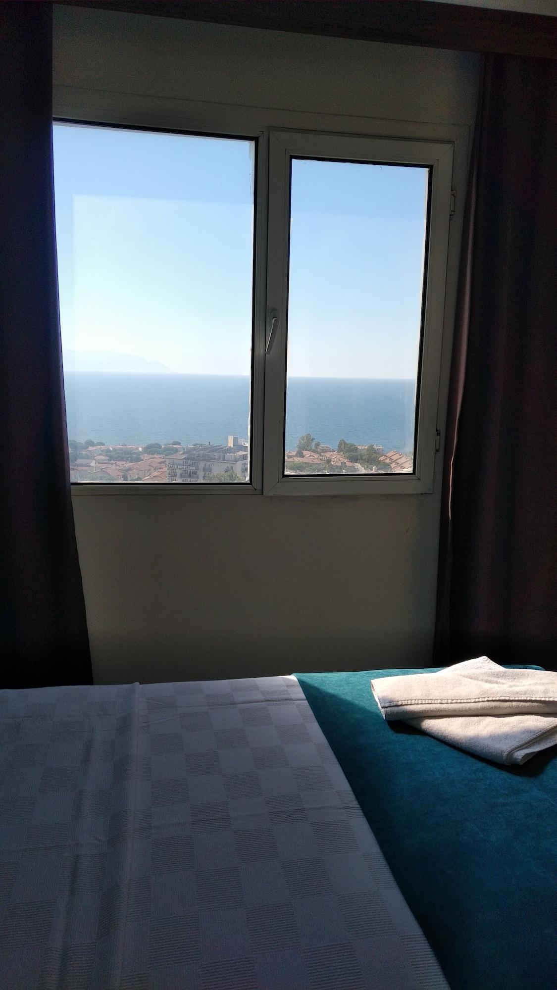 Baris Suite Hotel Kusadası Eksteriør billede