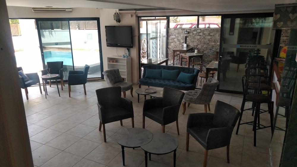 Baris Suite Hotel Kusadası Eksteriør billede