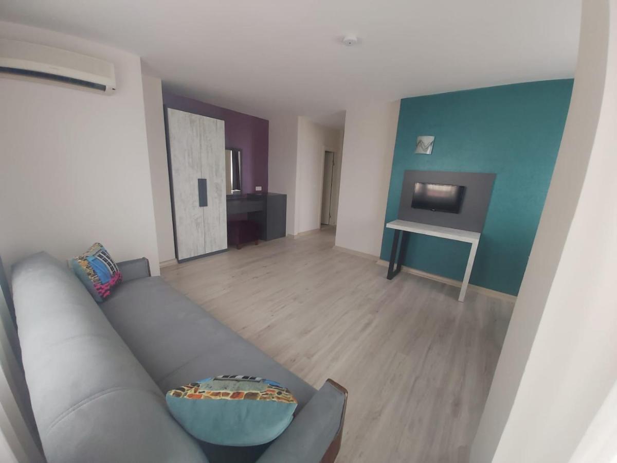Baris Suite Hotel Kusadası Eksteriør billede